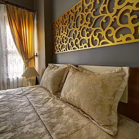 Million Old Hotel 5*
